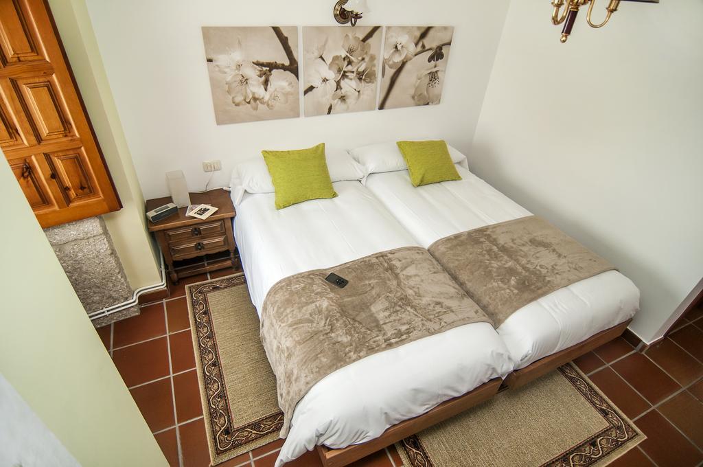 Hotel Rectoral De Areas Tui Exterior photo
